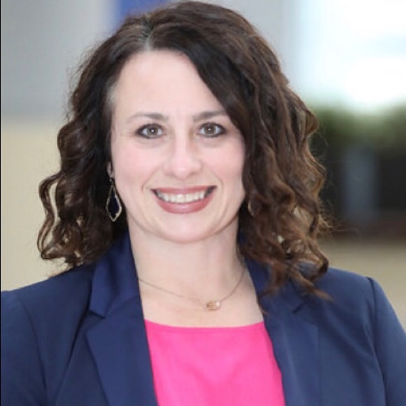 Meet your Posher, Mandy - Picture 1 of 1